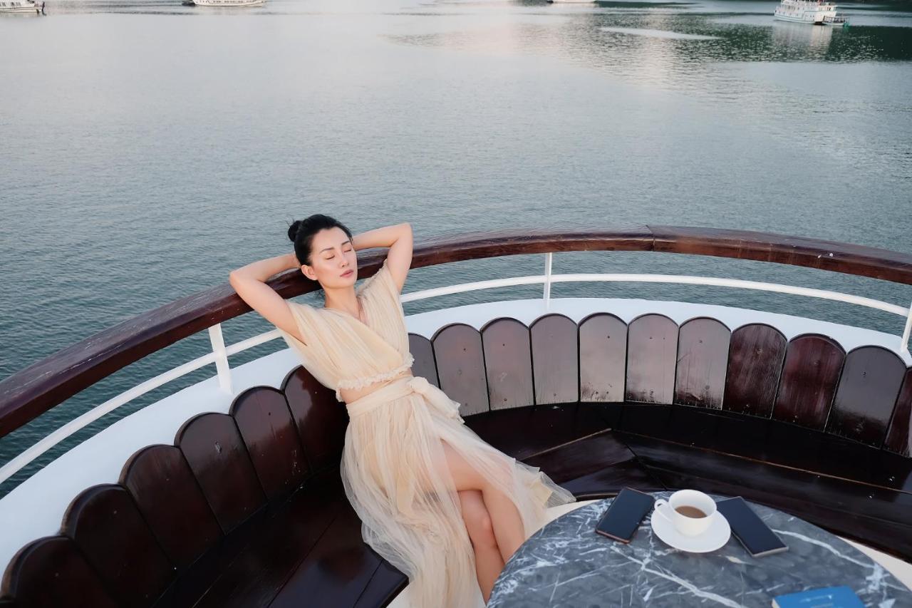 Ambassador Cruise Halong Bay 5*