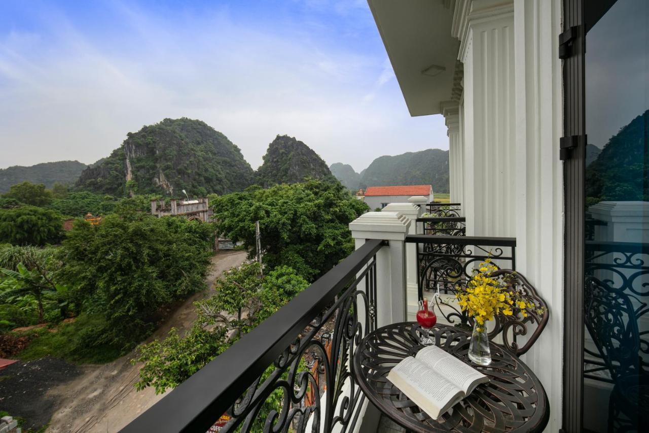 Tam Coc & 3*