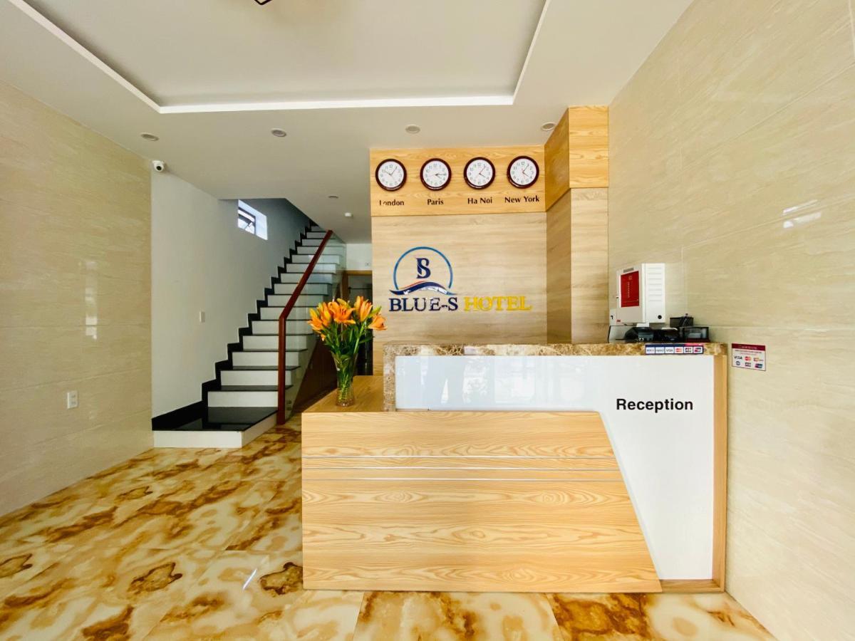 Blue-s & Hotel 3*