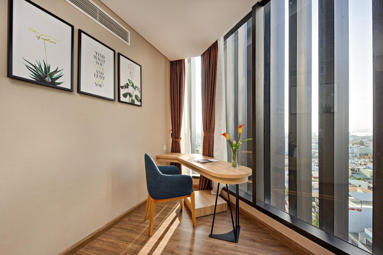 Hotel G8 Luxury And 4*