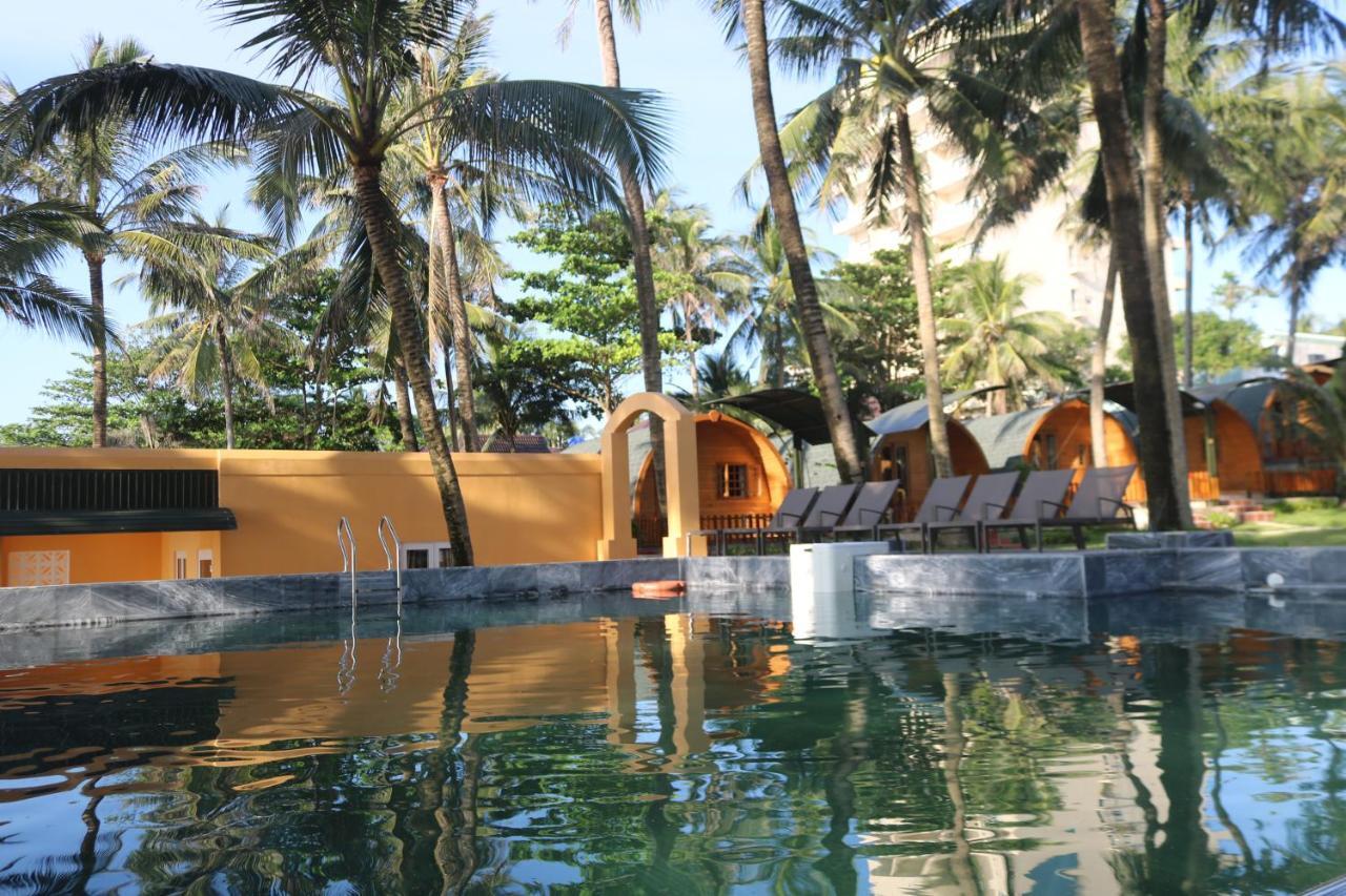 Vida Loca Sunset Resort