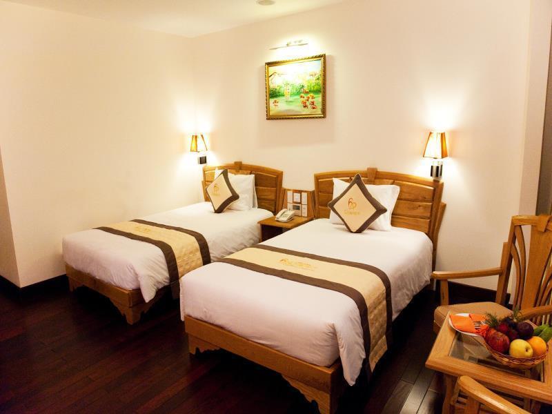 Khách sạn Romance Huế