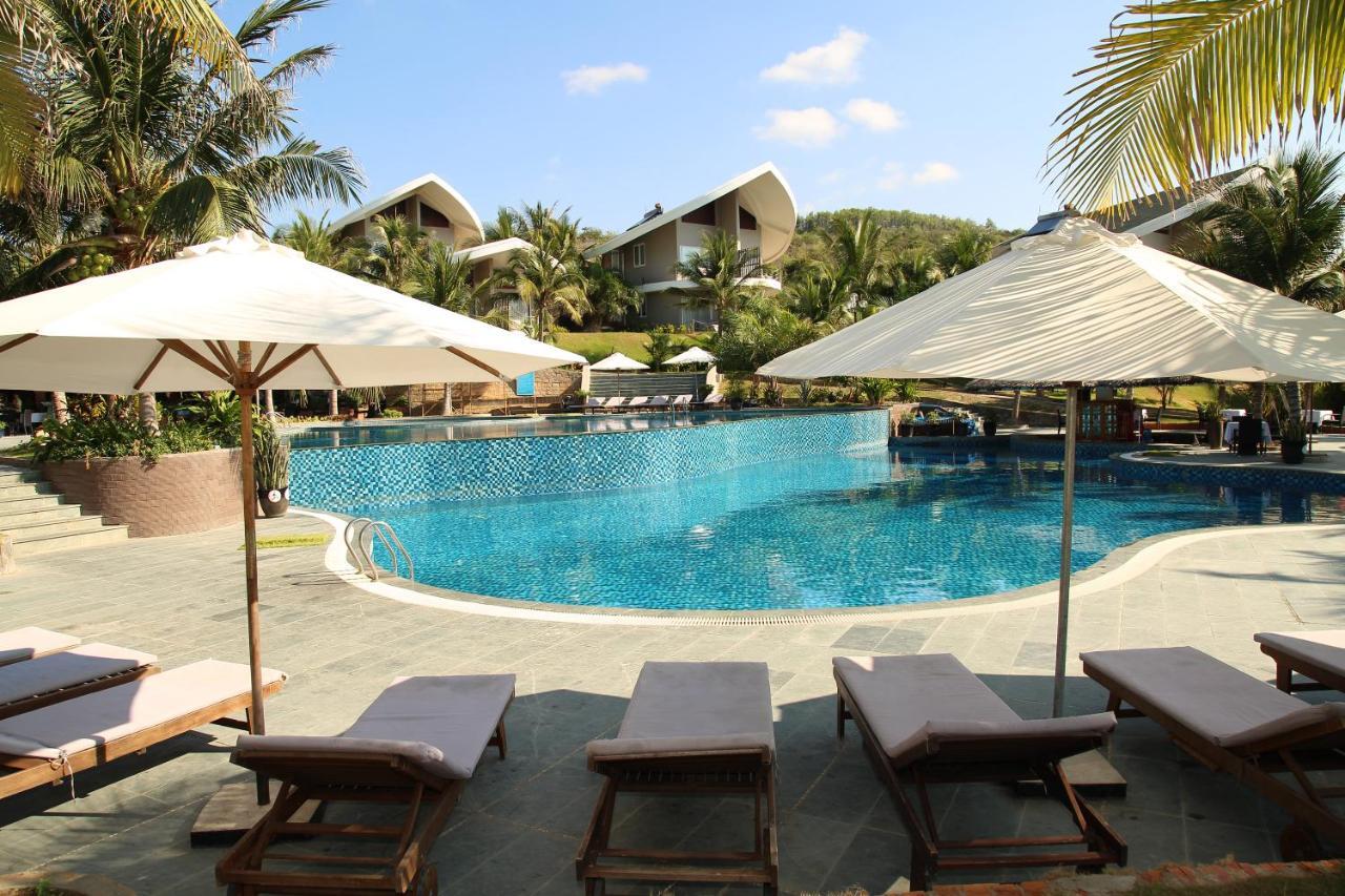 Sandunes & Resort