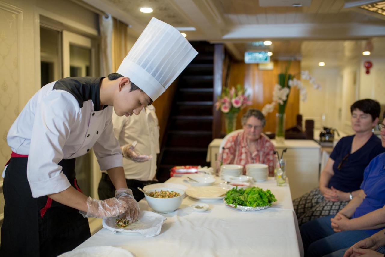 Signature Royal Halong Cruise 5* Ha Long