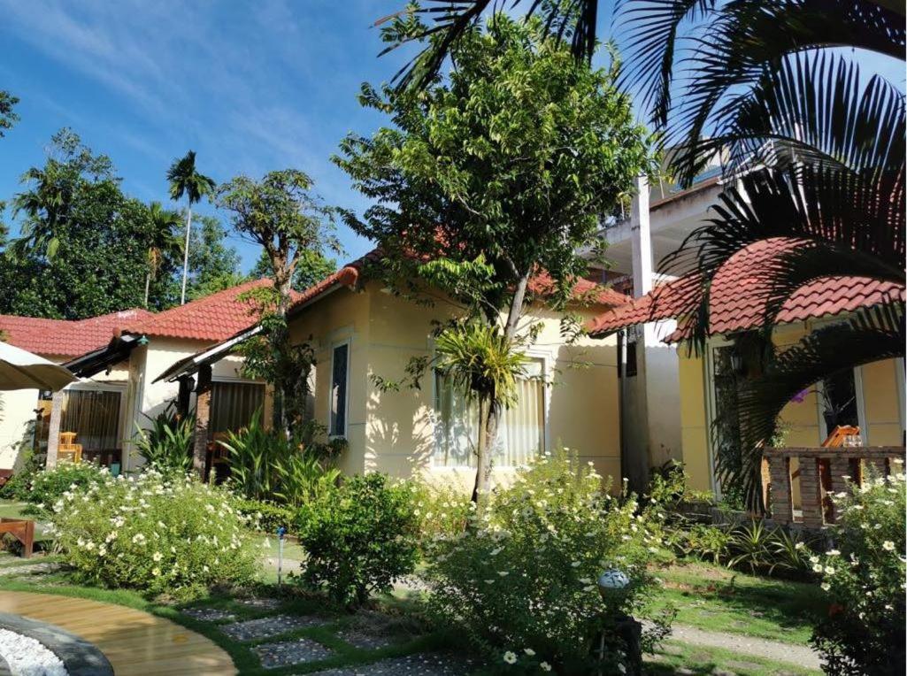 Sun & Wind Paradise Phú Quốc