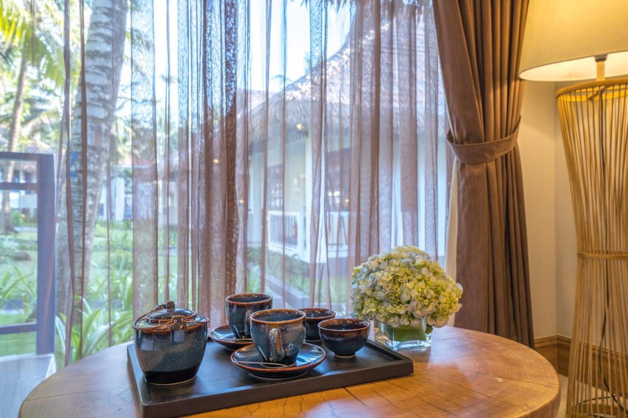 L'azure And Khu nghỉ mát 4*
