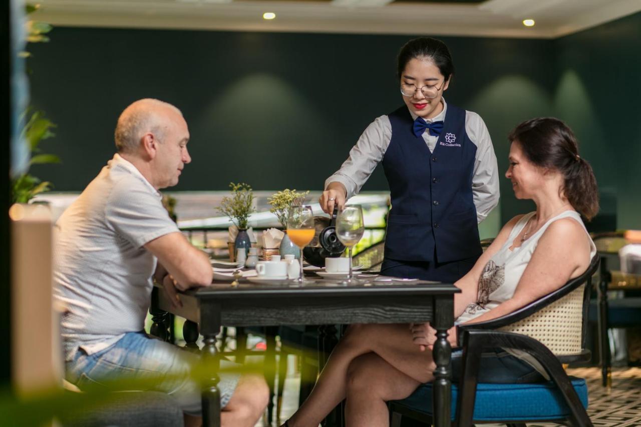 Hotel Grande Collection & 4*
