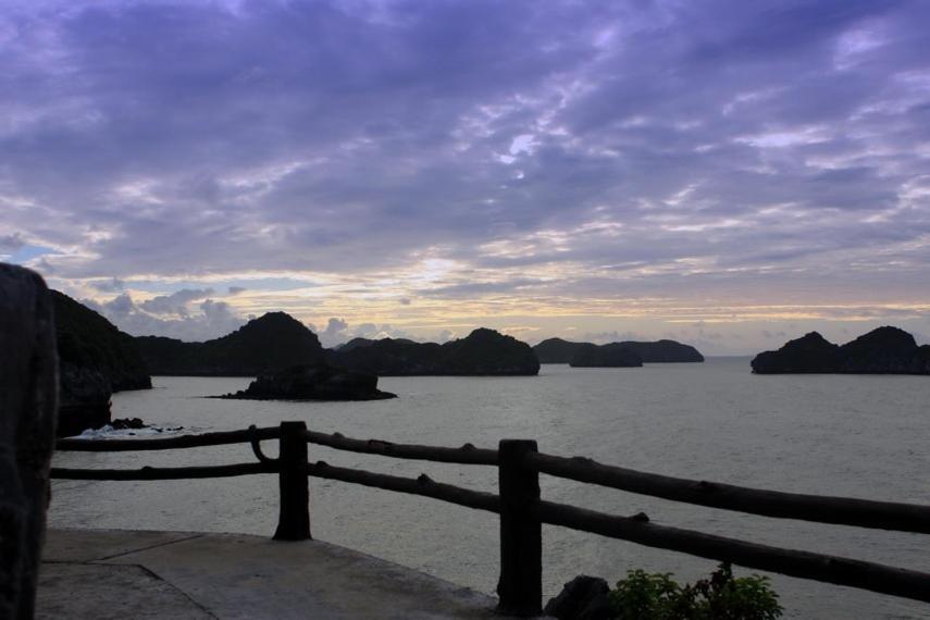 Thúy Anh * Dong Khe Sau