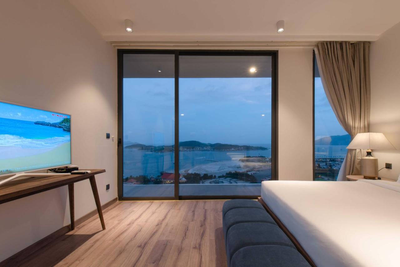 Oceanfront Villas