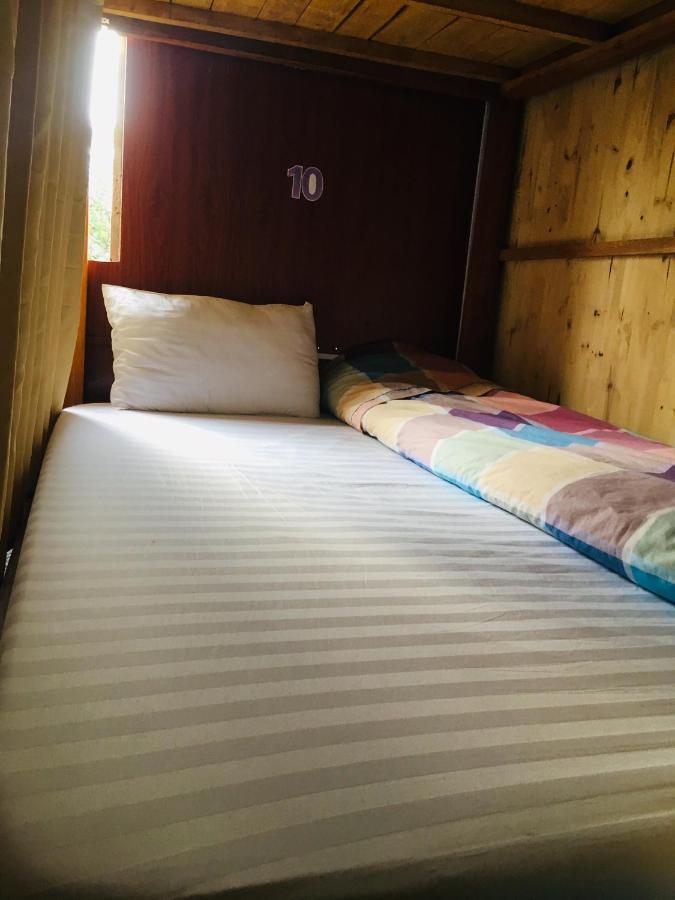 Hostel Hill & Tour