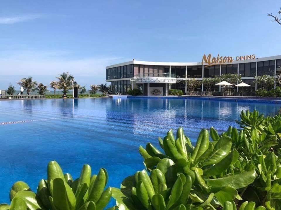 Homestay At Oceanami Long Hai