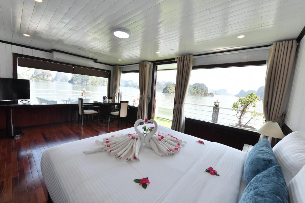 Halong Sapphire Cruise  4*