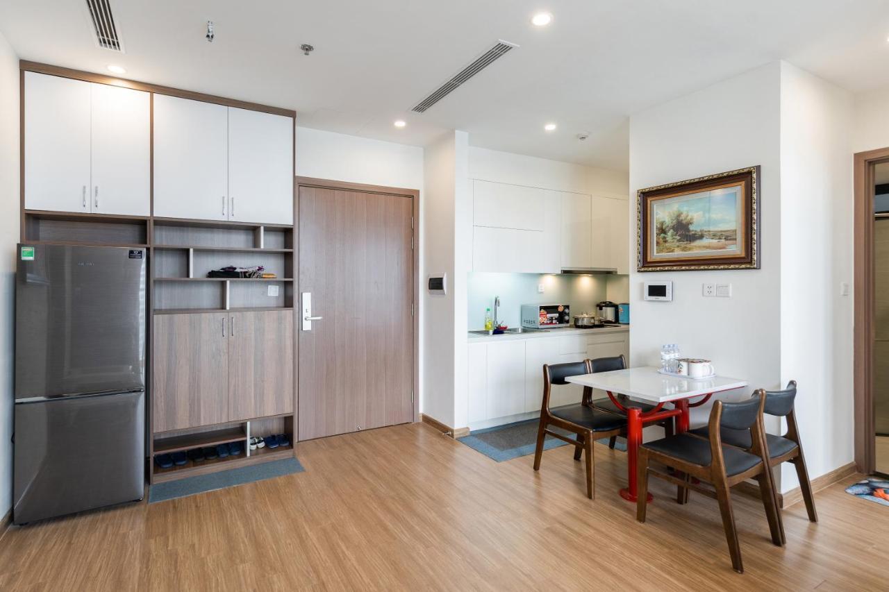 Apartment Luxury Vinhomes Skylake *