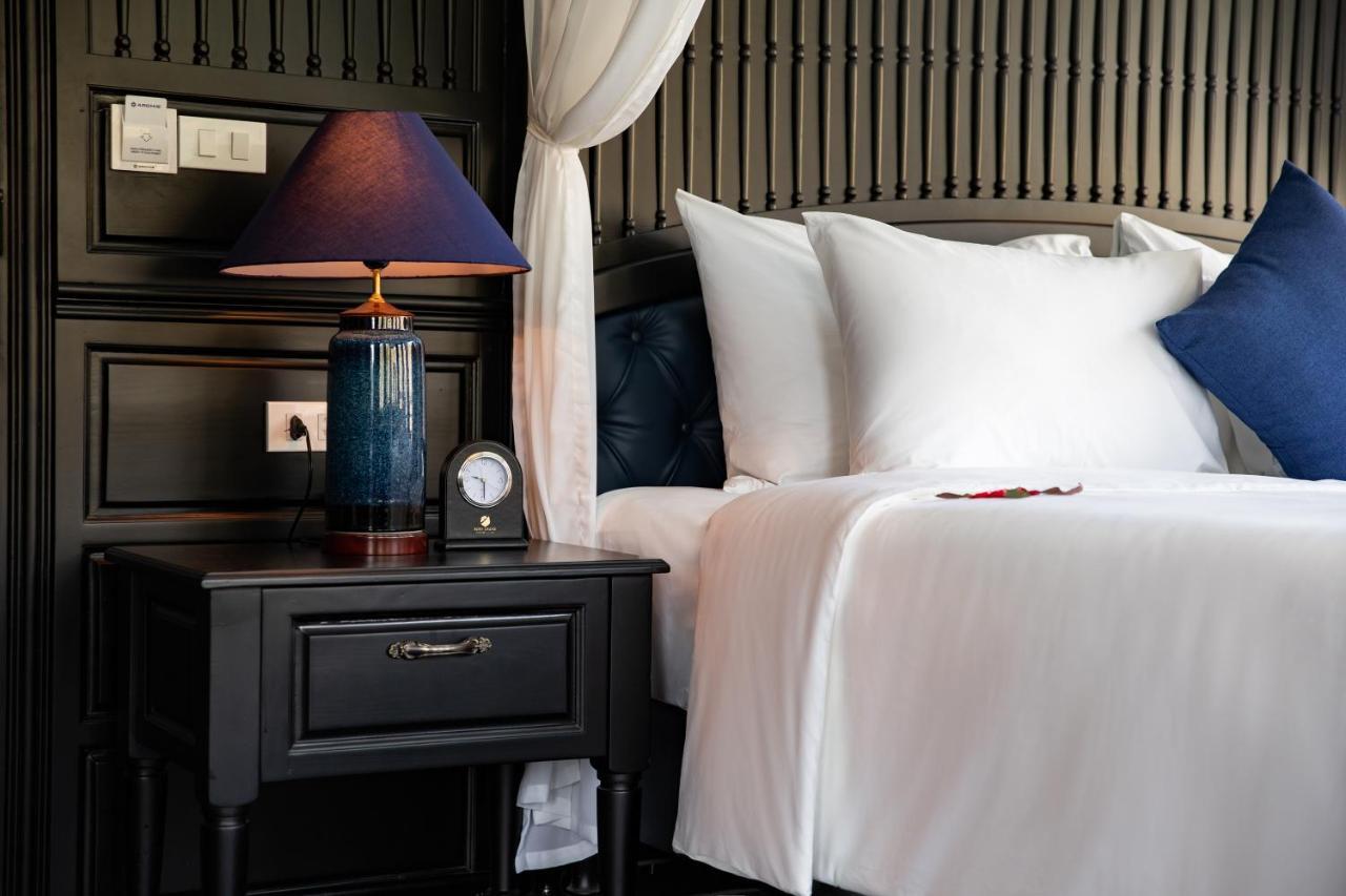 Rosy Cruises  5*