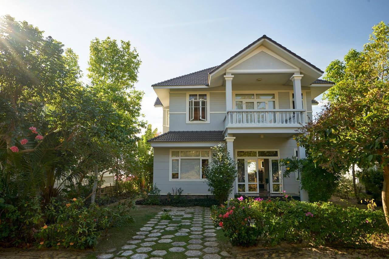 Paradise Villa *