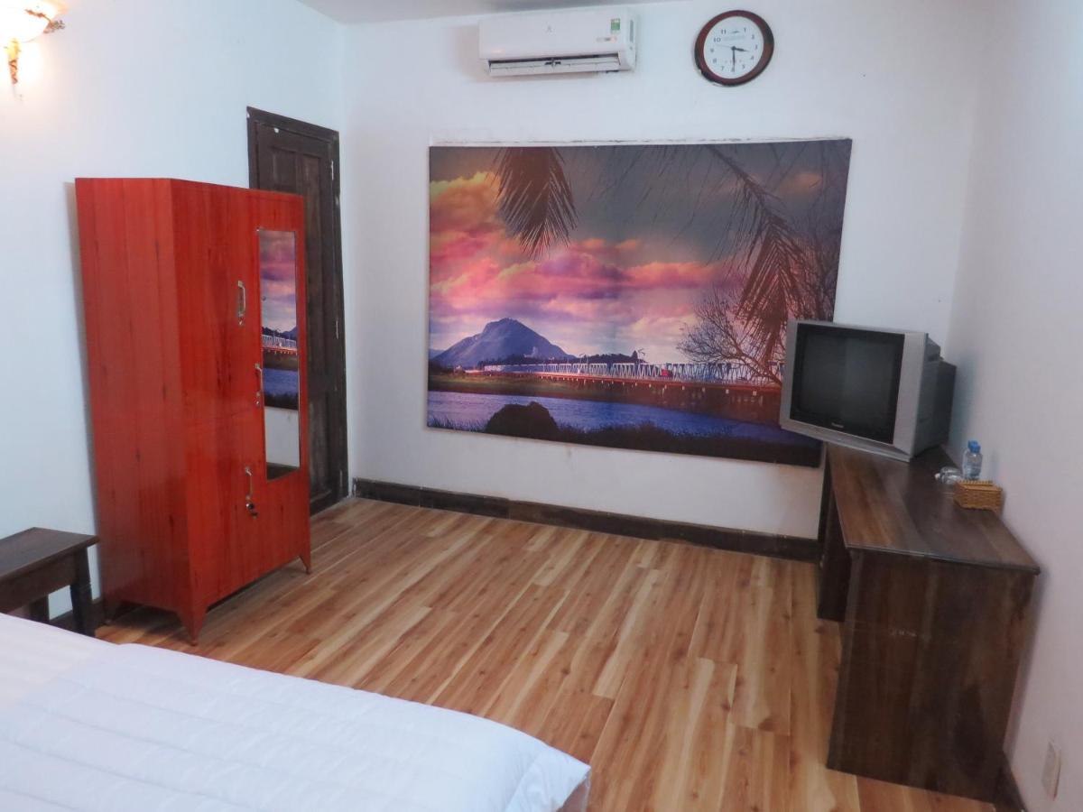 Khach San Huong Sen Phu Yen Tuy Hoa