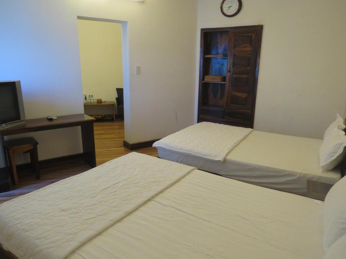 Hotel Khach San Huong Sen Phu Yen 2*