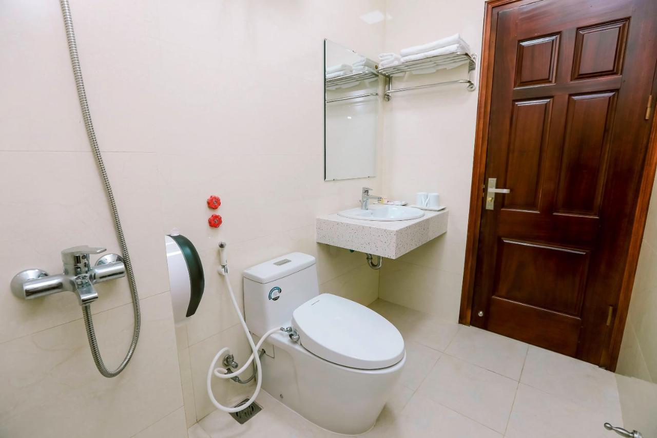 Manarola Bai Chay Hotel Ha Long