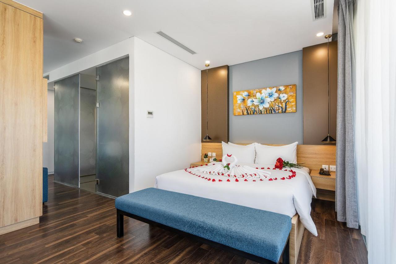 Magnolia Hotel