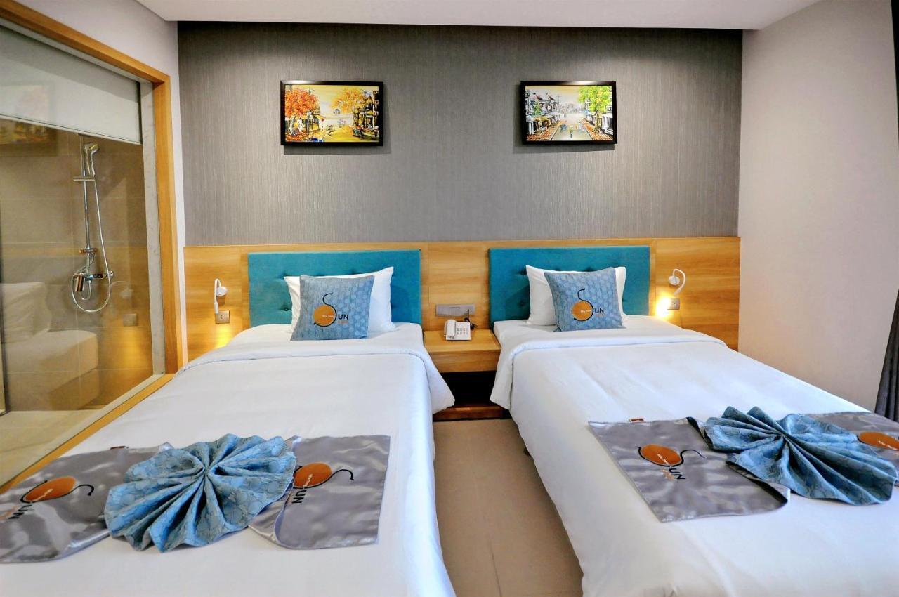 Sun Kiss Hotel