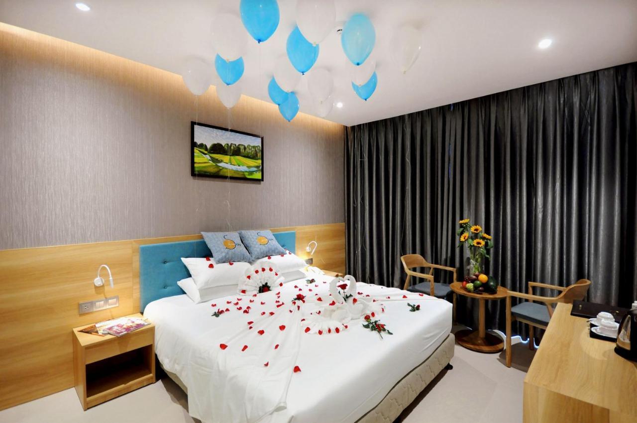 Sun Kiss Hotel