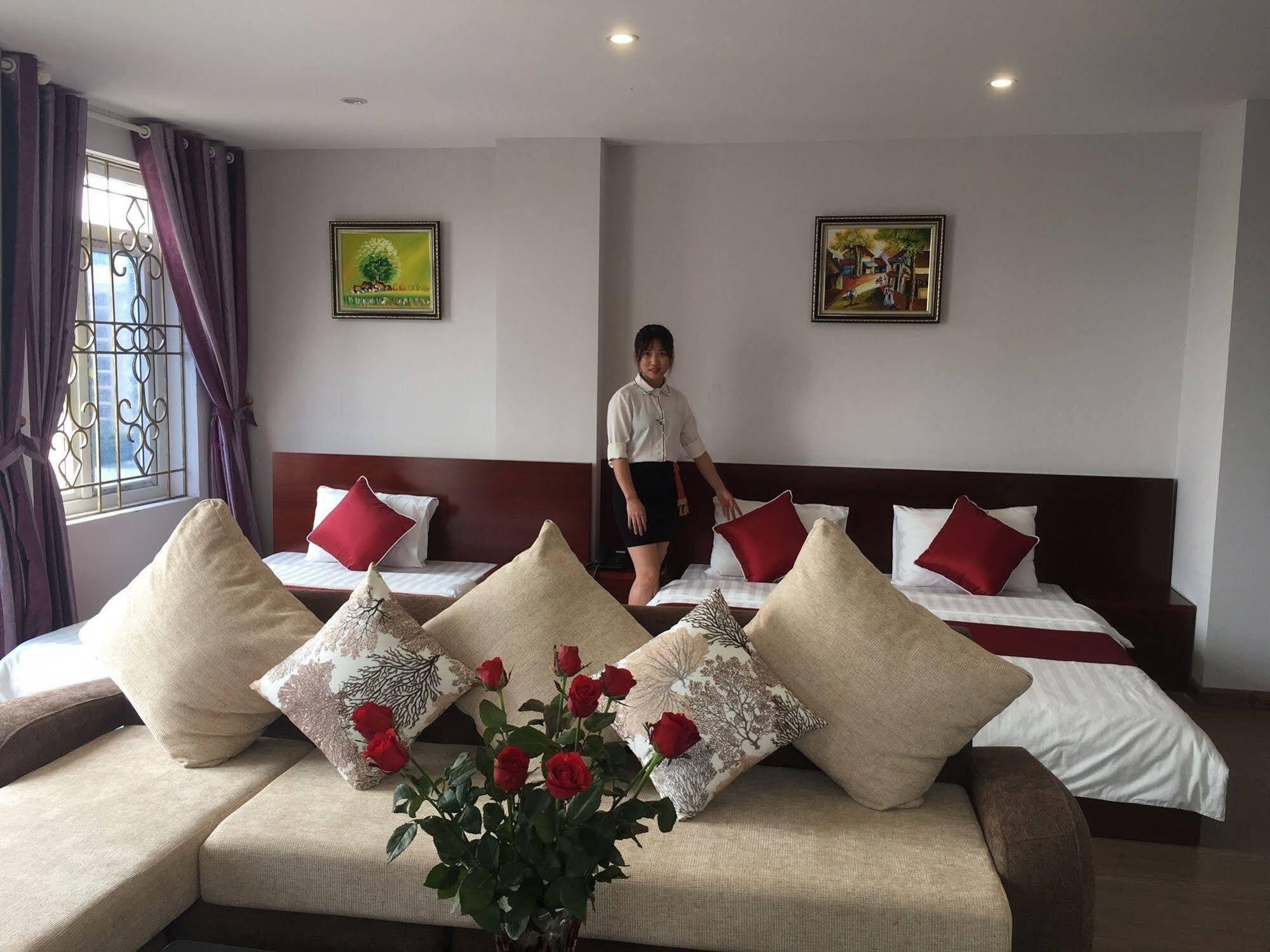 New Amely Khách sạn 3*