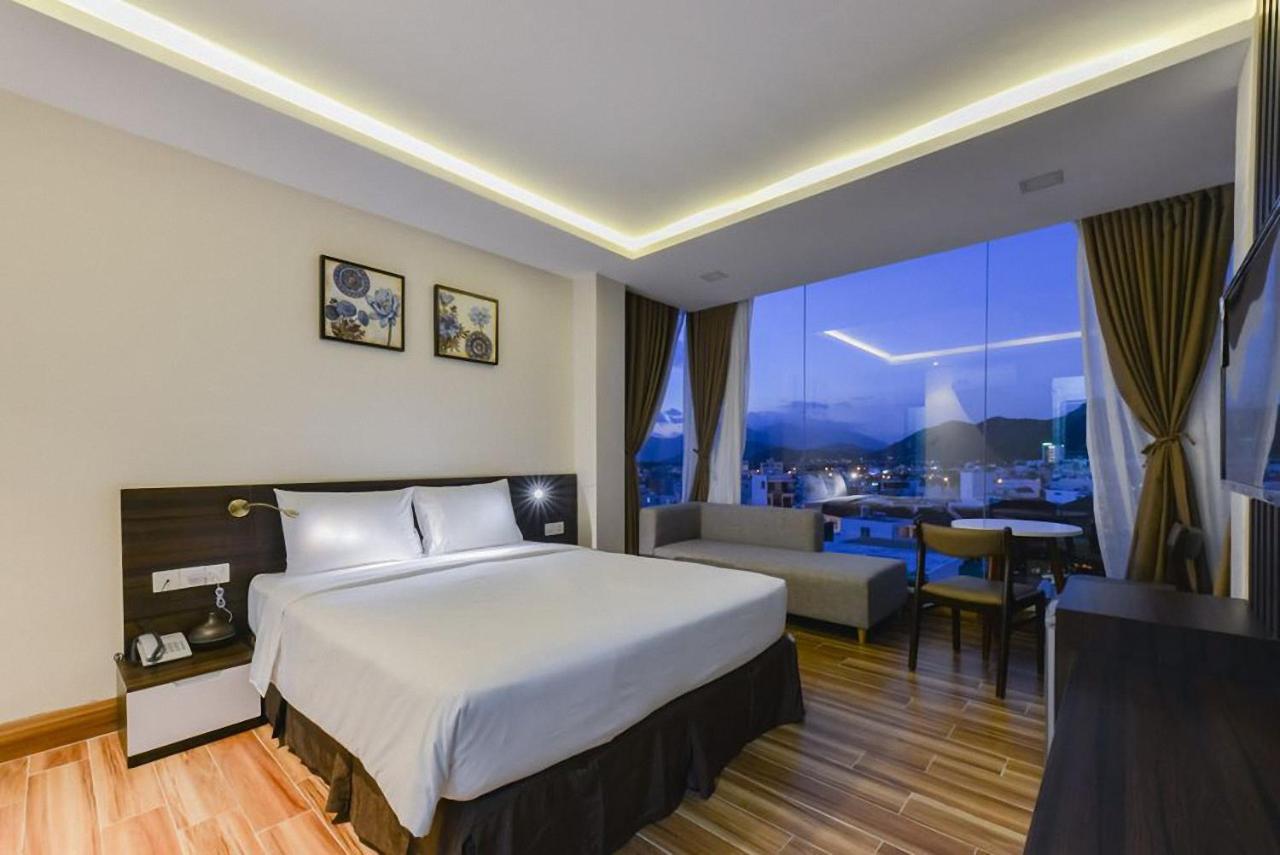 Yen Vang & Hotel Nha Trang