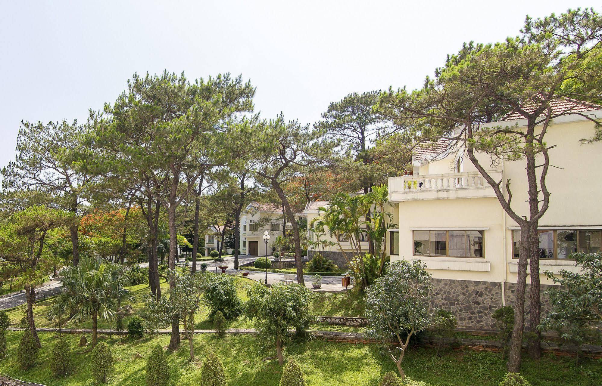 Hotel Sai Gon 4*