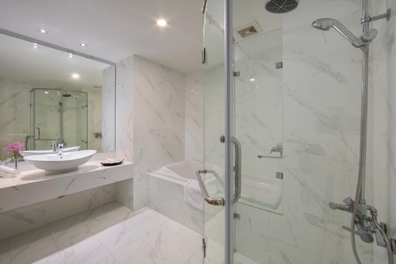 Danly Khách sạn Hà Nội