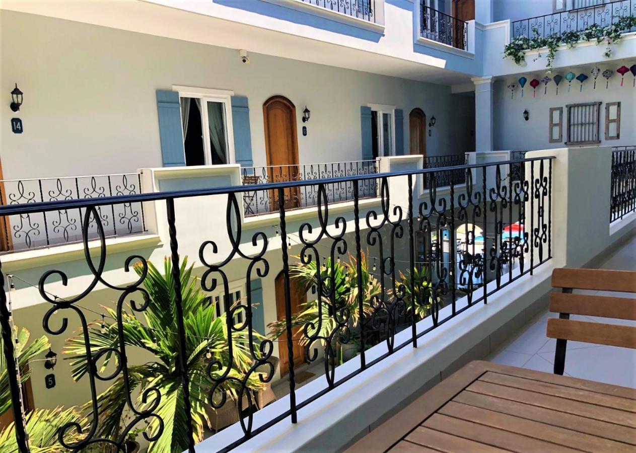 Resort Serenity By The Sea