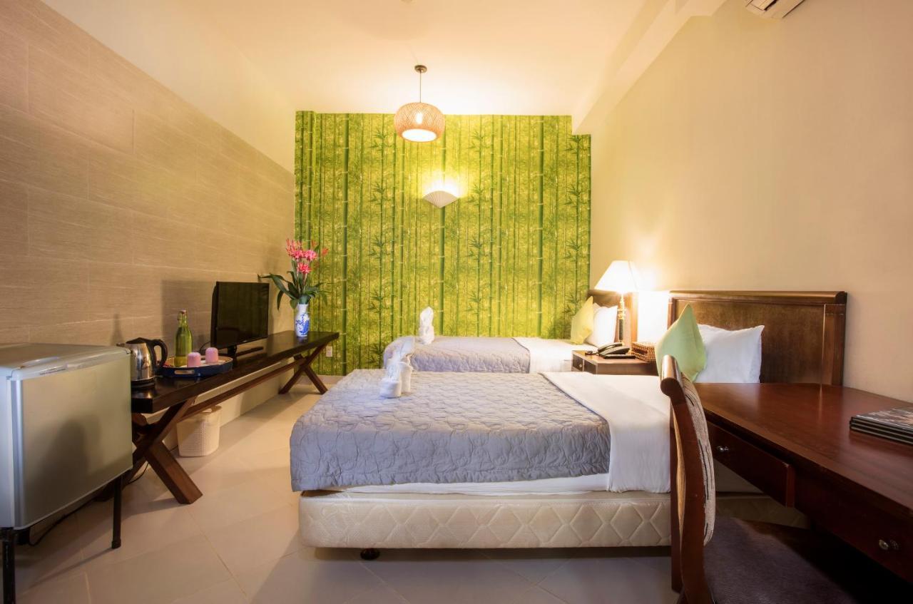 Hotel Jungle