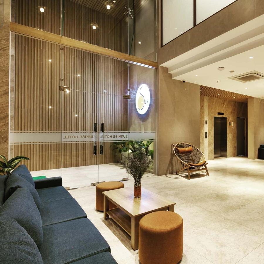 Sun Kiss Hotel 4*