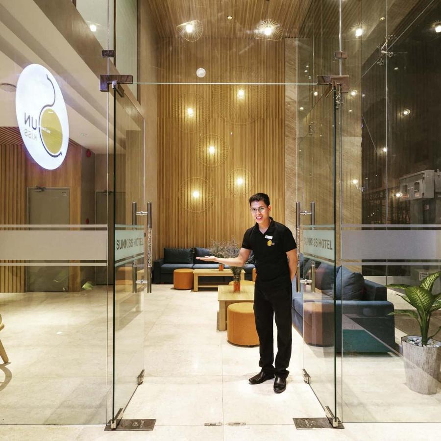 Sun Kiss Hotel 4*