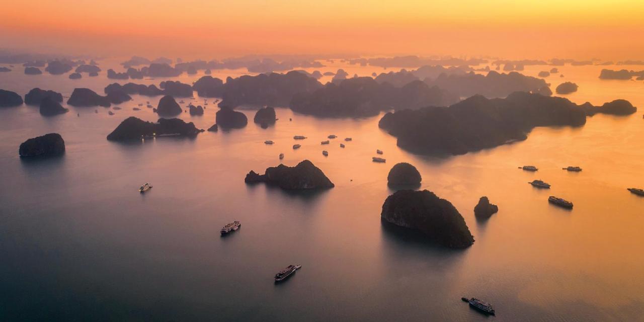 Sena Cruises - Wonder On Lan Ha Bay 5* Hạ Long