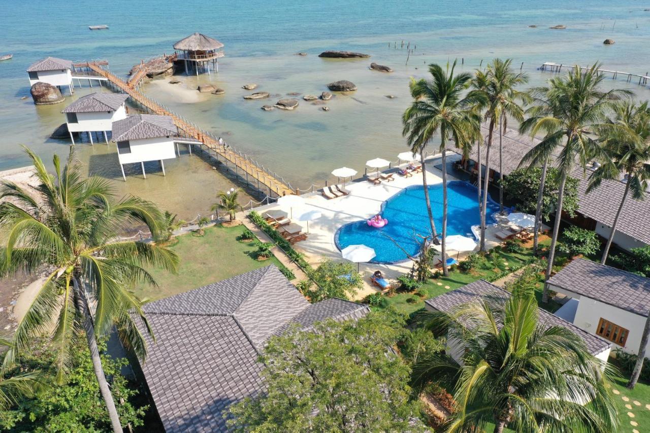 The Pier Khu nghỉ mát