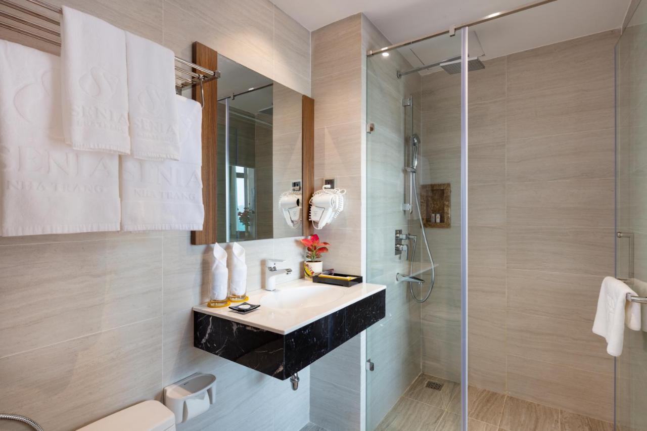Khách sạn Senia 4*