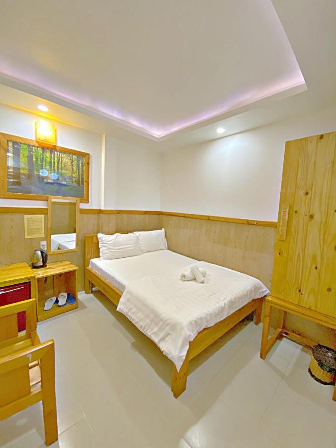 Minh Hang Hotel
