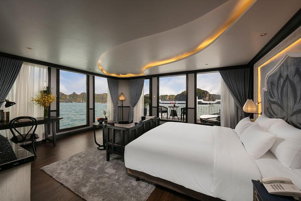  Lapinta Boutique Cruises 4*