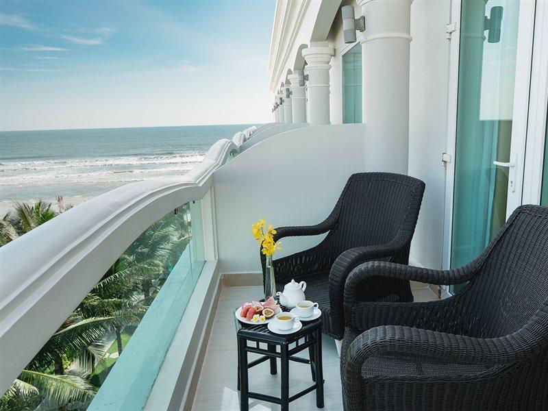 The Sailing Bay Resort 4*
