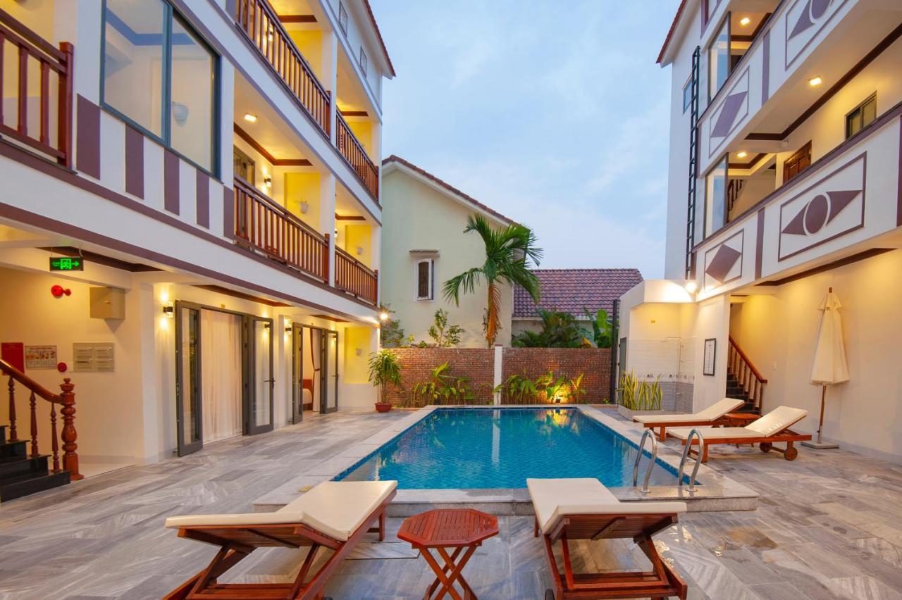 Khách Sạn&biệt Thự Emerald Riverside
