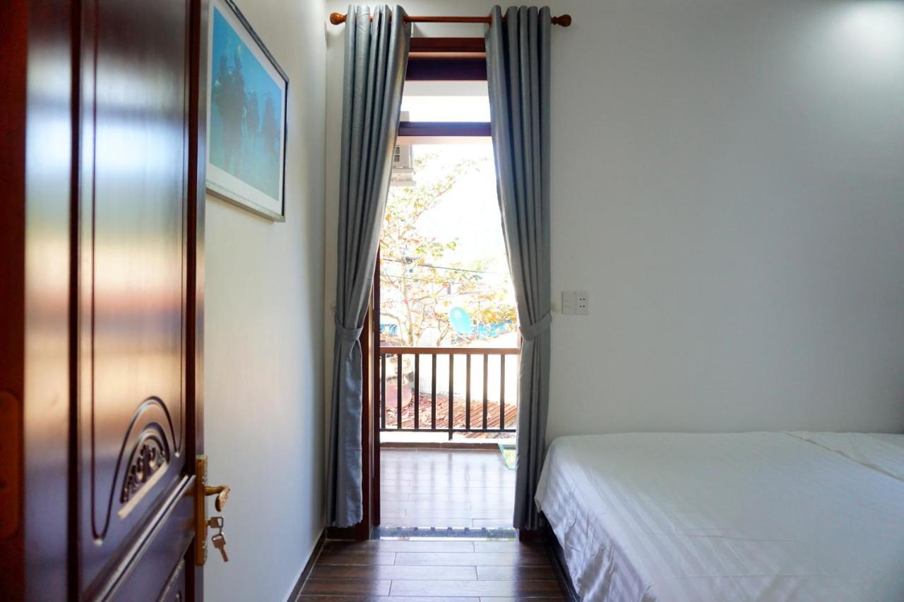 Monkey & Bar Bed & Breakfast Tan Hiep (Quang Nam)