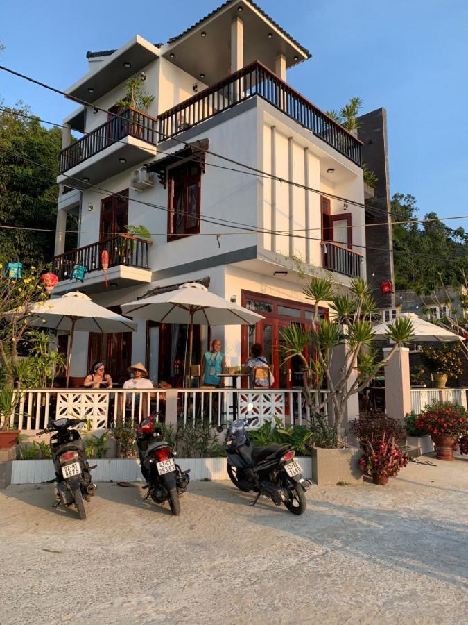 Bed & Breakfast Monkey & Bar *