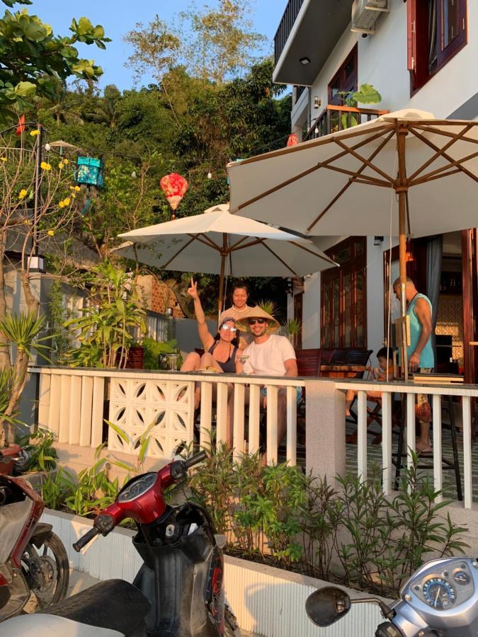 Monkey & Bar