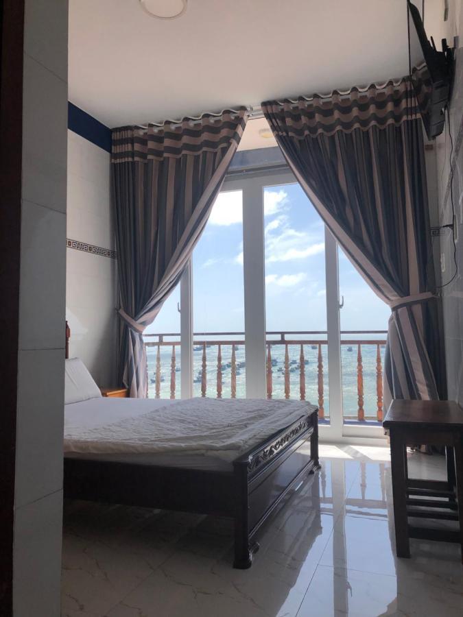 Khach San Hoang Phu Dao Phu Quy * Cu Lao Thu