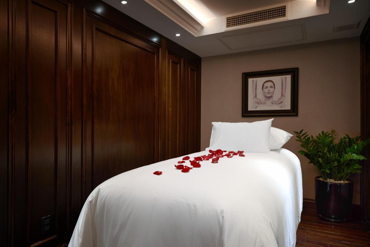 Du Thuyền Paradise Grand Vịnh Lan Hạ 5* Hạ Long