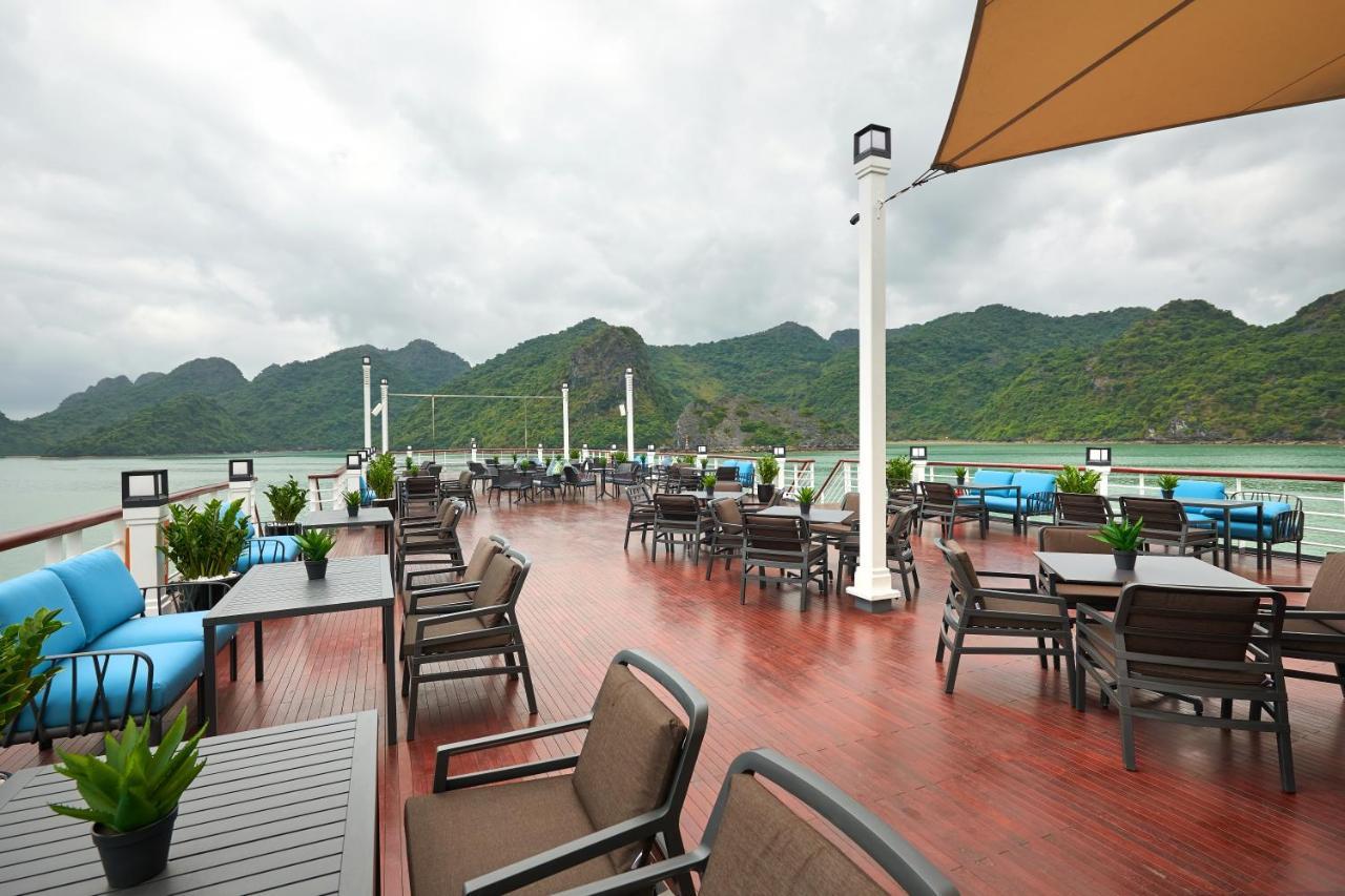 Du Thuyền Paradise Grand Vịnh Lan Hạ 