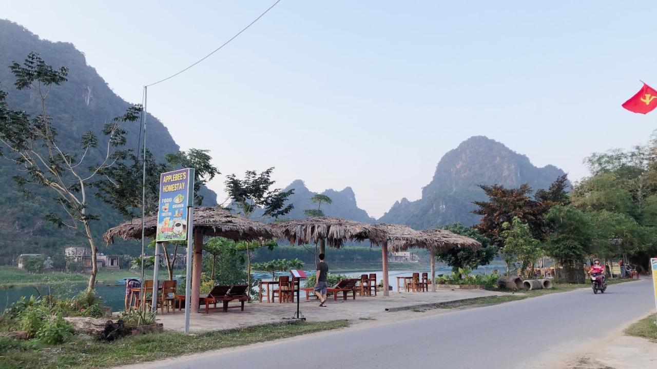 Applebee's Homestay Phong Nha