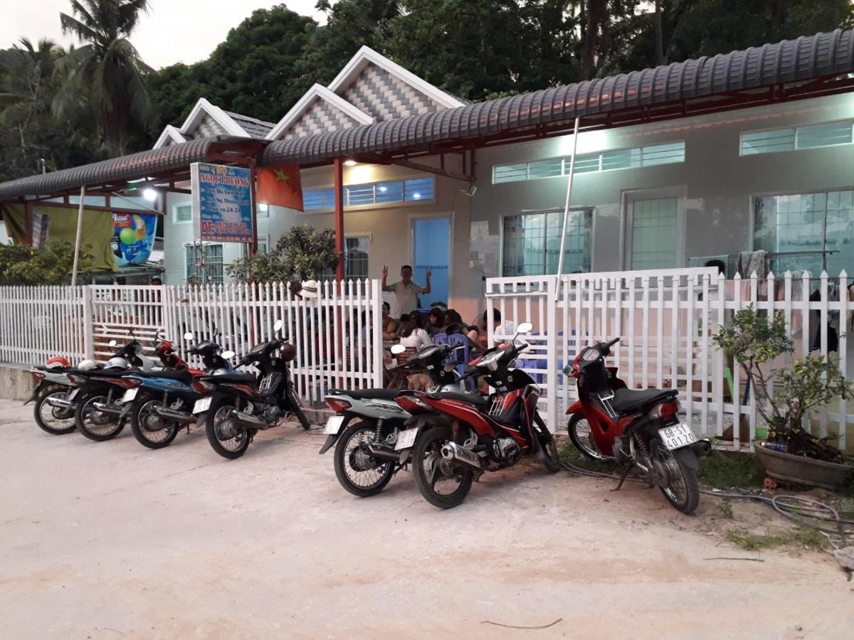 Nhà Nghỉ Ngọc Phuọng Hon Son Hotel