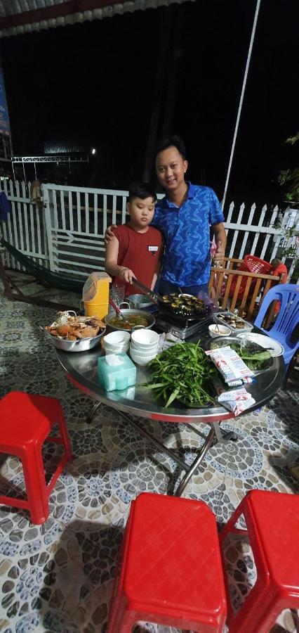Nhà Nghỉ Ngọc Phuọng Hon Son 2*