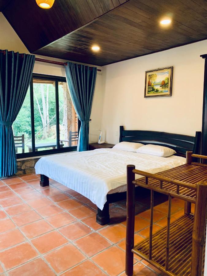 Khách sạn Sunrise Resrort Phú Quốc